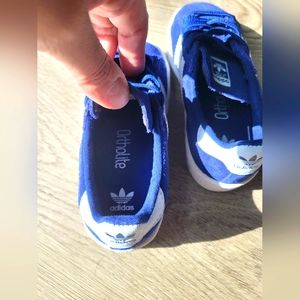 Toddler blue adidas suede shoes